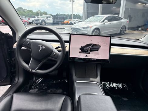 Used 2022 Tesla Model 3 RWD image 32