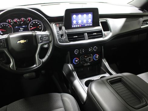 Used 2023 Chevrolet Suburban LS image 2