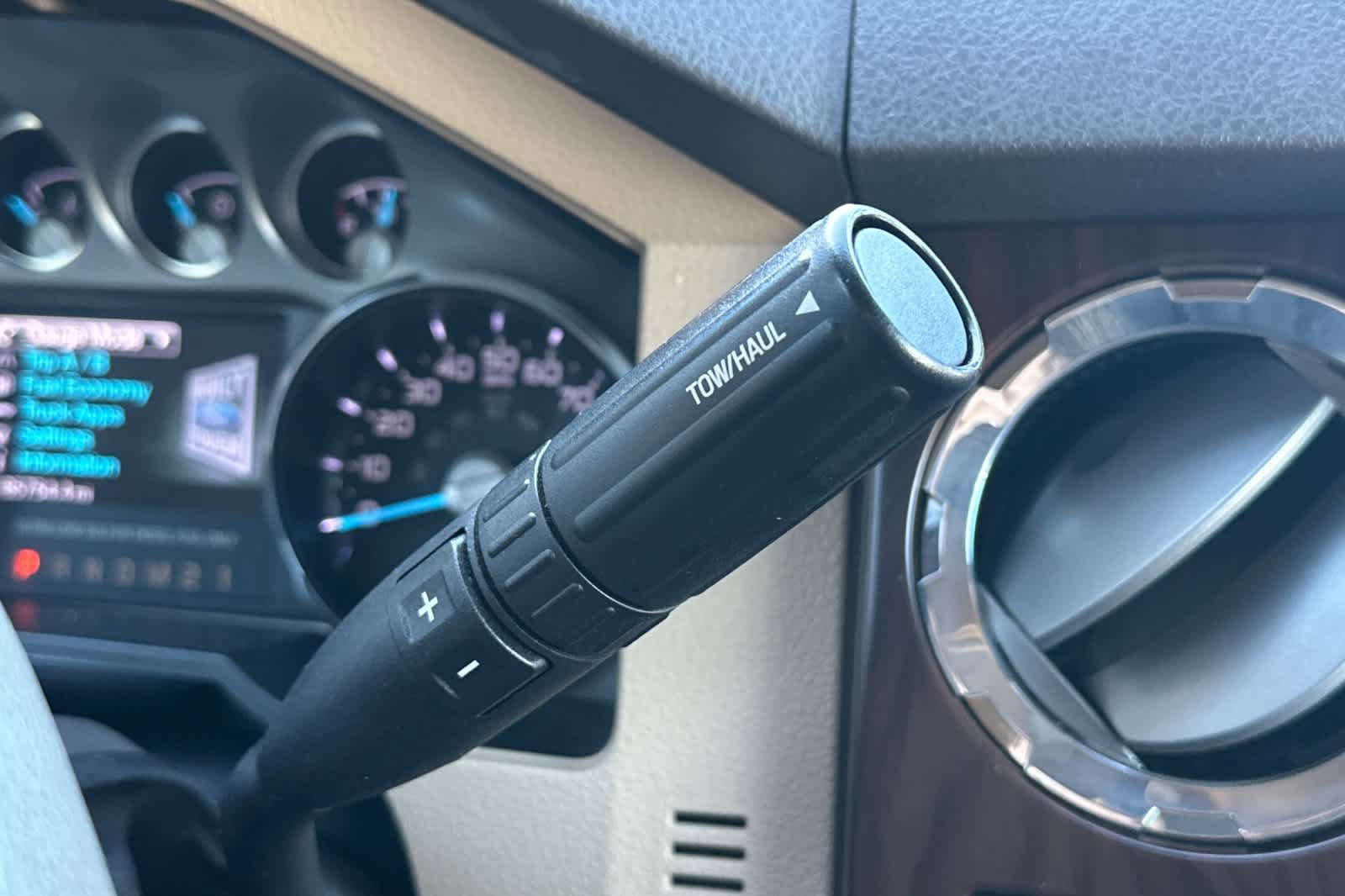 Used 2013 Ford F350 Lariat w/ Chrome Pkg AWD/4WD image 23