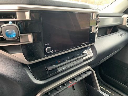 Used 2024 Toyota Tundra SR5 w/ SR5 Convenience Package image 11