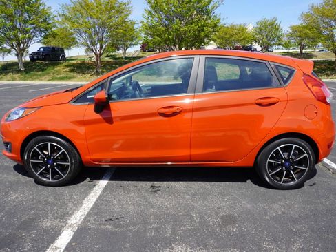 Used 2019 Ford Fiesta SE w/ Equipment Group 201A image 7