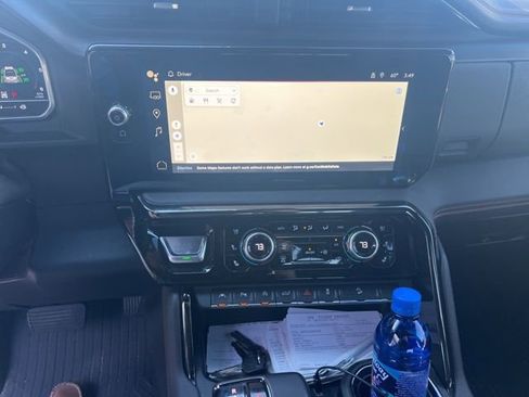 Used 2023 GMC Sierra 1500 AT4 w/ AT4 Preferred Package image 9