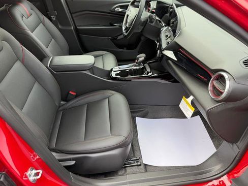 New 2026 Chevrolet Trax RS image 15