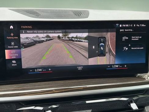 Used 2023 BMW X7 xDrive40i AWD/4WD image 29