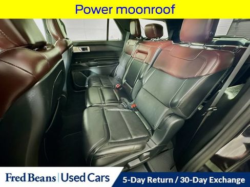 Certified 2020 Ford Explorer Platinum w/ Premium Technology Package AWD/4WD image 33