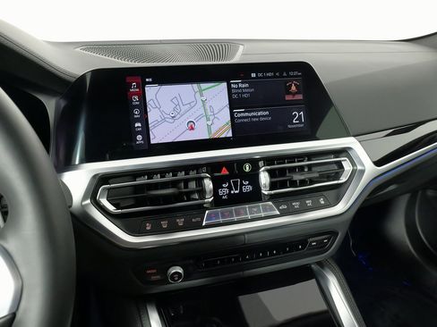 Used 2023 BMW M4 xDrive Competition image 47