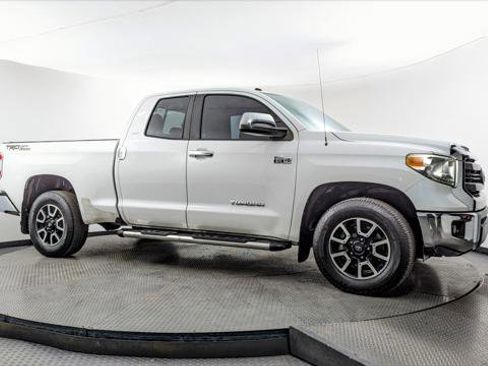 Used 2014 Toyota Tundra SR5 w/ TRD Off Road Package image 11