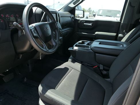 Used 2021 Chevrolet Silverado 1500 Custom Trail Boss w/ LPO, Dark Essentials Package AWD/4WD image 11