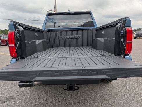 New 2026 Toyota Tacoma SR5 image 32