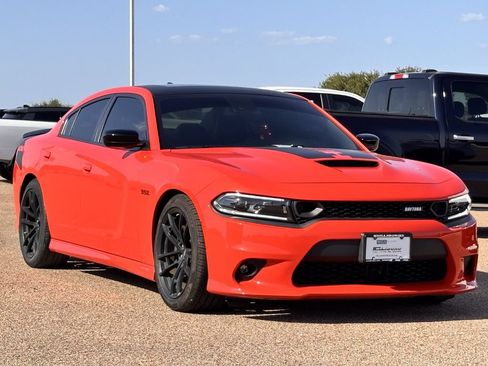 Used 2023 Dodge Charger Scat Pack w/ Daytona Edition Group RWD image 2