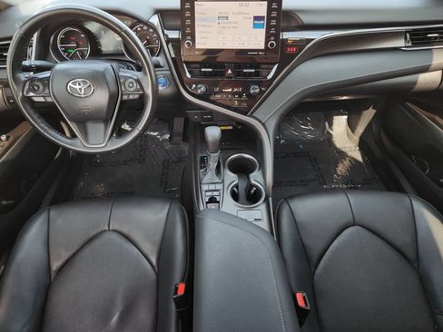 Used 2024 Toyota Camry XSE w/ Cold Weather Package FWD image 27