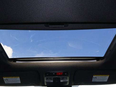 Used 2025 Kia Telluride EX X-Line image 13