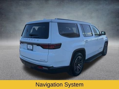 Used 2022 Jeep Wagoneer Series III image 4