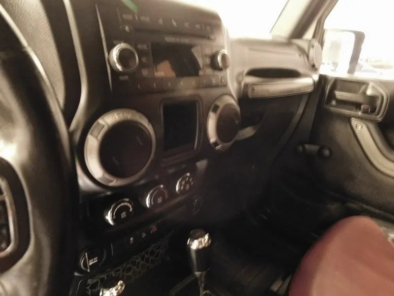 Used 2016 Jeep Wrangler Sport w/ Quick Order Package 24S AWD/4WD image 31