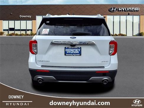 Used 2023 Ford Explorer Limited image 5