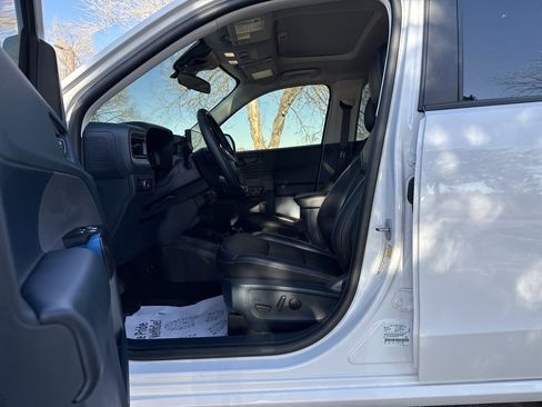 Certified 2025 Ford Maverick Lobo image 10