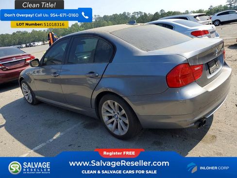 Used 2011 BMW 328i Sedan RWD image 3