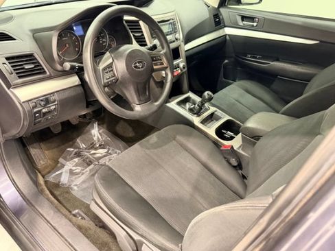 Used 2014 Subaru Outback 2.5i AWD/4WD image 23