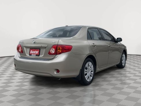 Used 2009 Toyota Corolla FWD image 5