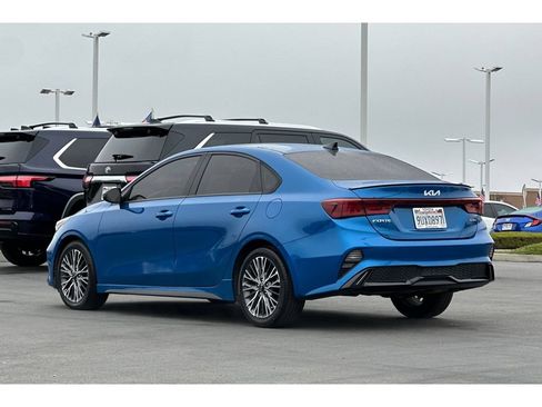 Used 2023 Kia Forte GT-Line w/ GT-Line Premium Package FWD image 6