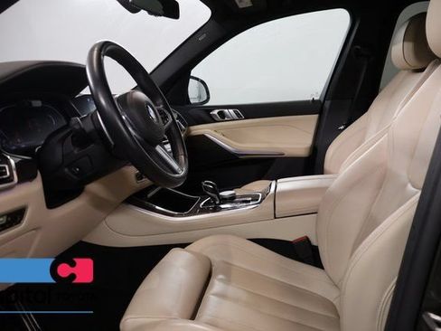 Used 2022 BMW X5 xDrive40i w/ M Sport Package AWD/4WD image 11