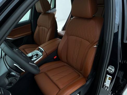 New 2026 BMW X5 M60i image 8