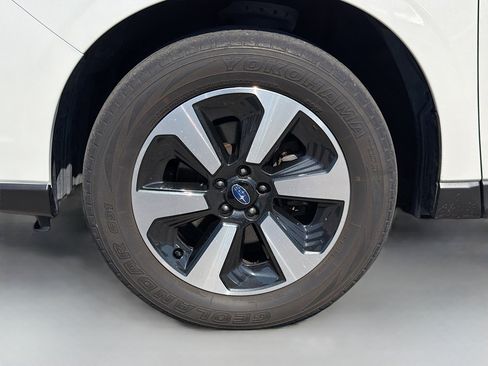 Used 2017 Subaru Forester 2.5i Limited image 39