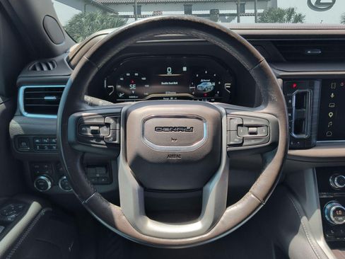 Used 2022 GMC Yukon Denali w/ Max Trailering Package AWD/4WD image 13