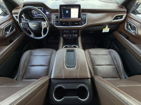 Used 2023 Chevrolet Tahoe High Country AWD/4WD image 13