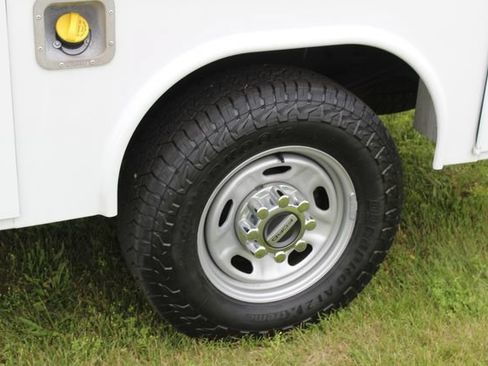Used 2021 Ford F250 XL w/ Power Equipment Group AWD/4WD image 15
