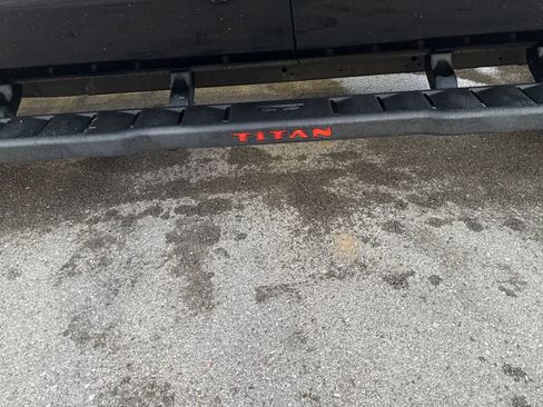 Used 2023 Nissan Titan PRO-4X w/ Pro-4x Convenience Package image 37