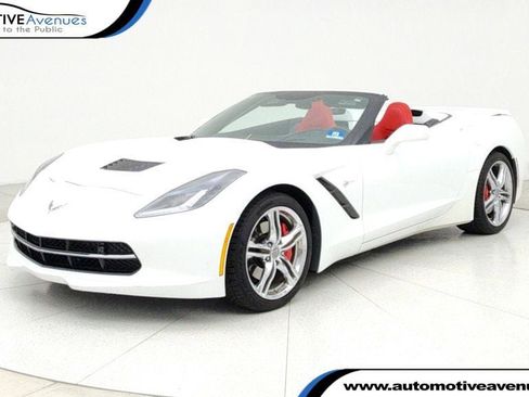 Used 2016 Chevrolet Corvette Stingray Convertible w/ 2LT Preferred Equipment Group image 1