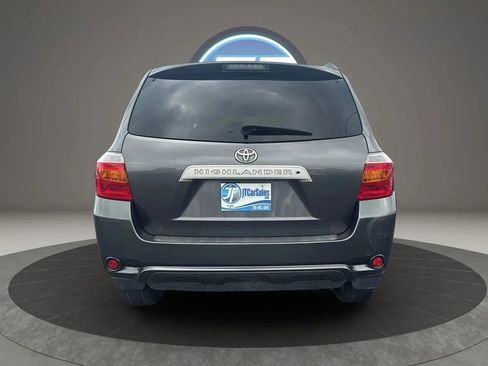 Used 2010 Toyota Highlander SE image 15