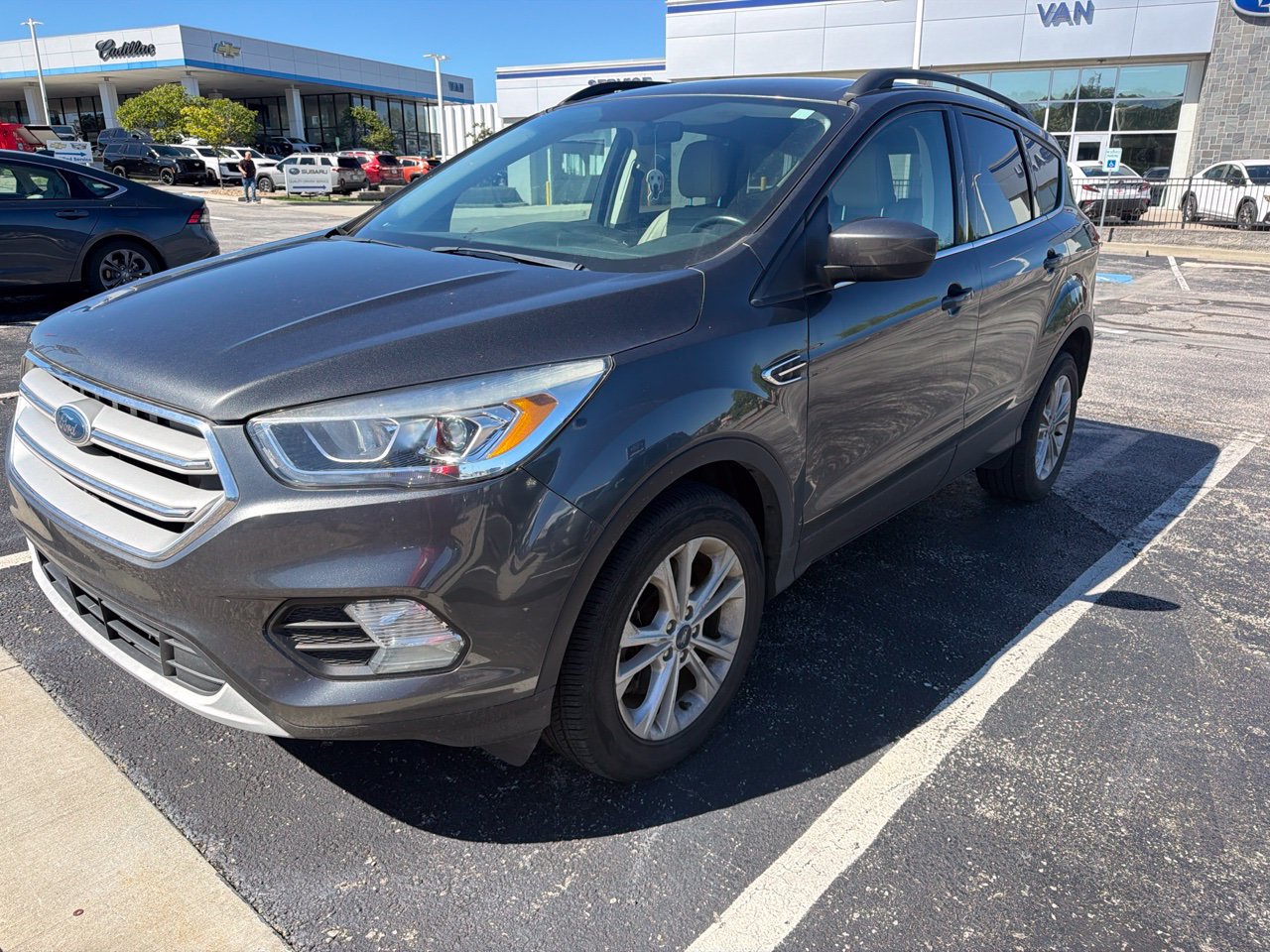 Used 2019 Ford Escape SEL AWD/4WD image 1