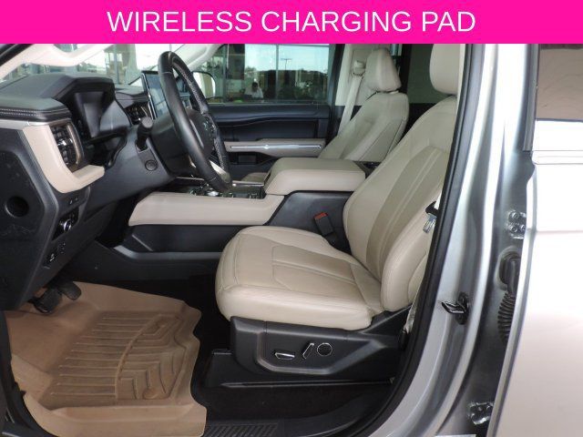Used 2024 Ford Expedition Max Limited RWD image 18