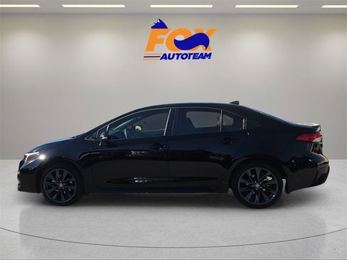 New 2026 Toyota Corolla SE image 2