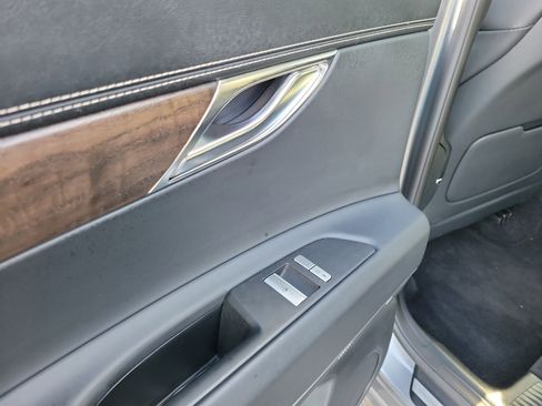 Used 2024 Genesis GV80 2.5T image 13