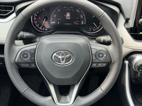 Certified 2025 Toyota RAV4 XLE Premium FWD image 12