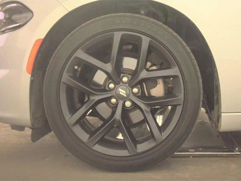 Used 2022 Dodge Charger SXT w/ Blacktop Package RWD image 6