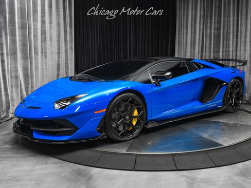 Used 2021 Lamborghini Aventador SVJ AWD/4WD image 32
