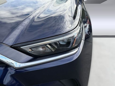 Used 2025 Toyota Grand Highlander XLE image 11