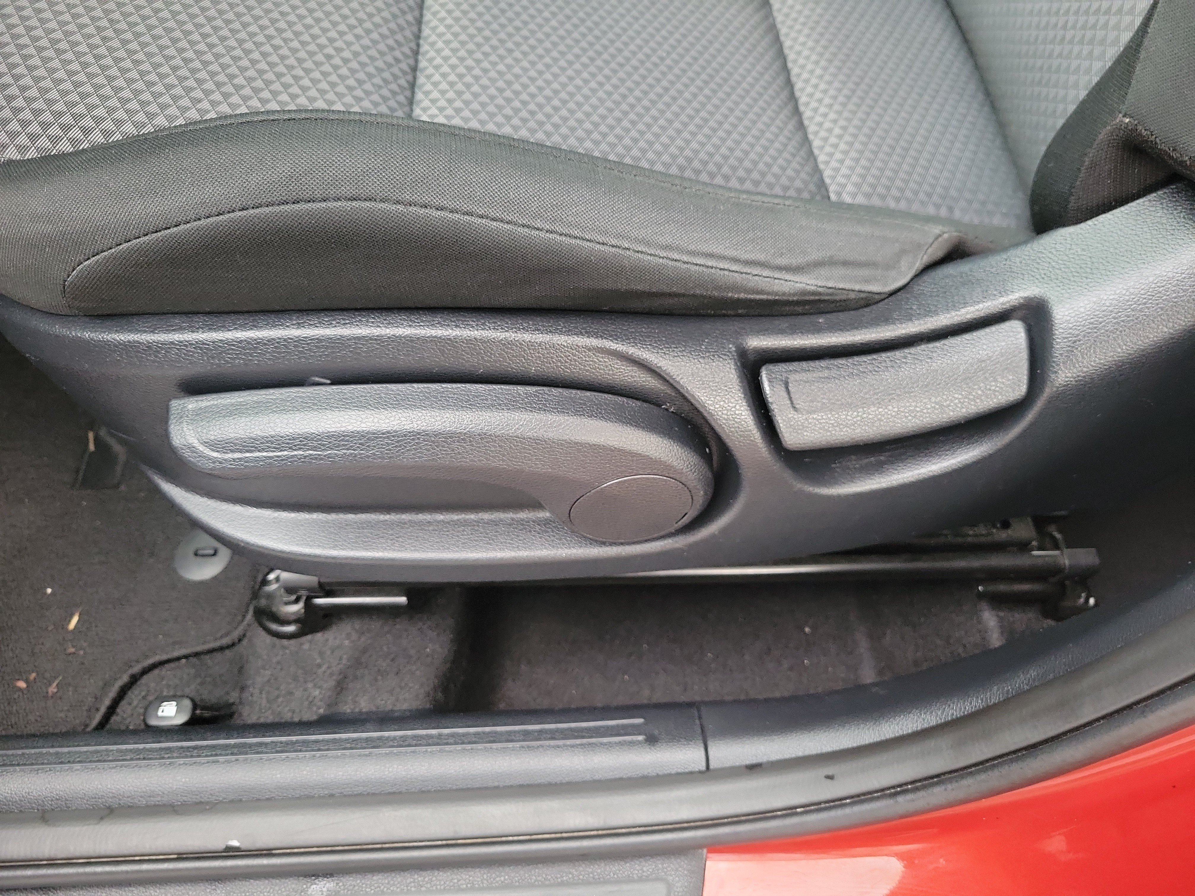 Certified 2022 Kia Soul LX FWD image 23