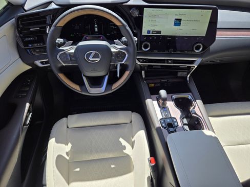 New 2026 Lexus RX 450h AWD image 9