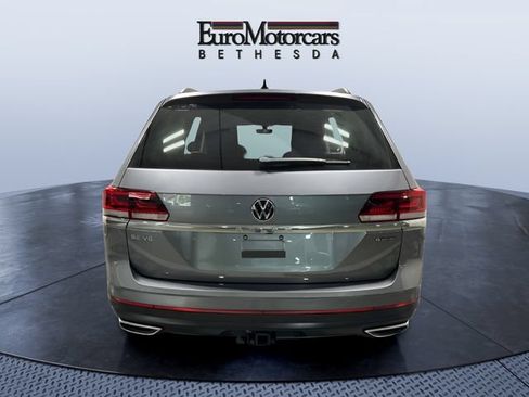 Used 2023 Volkswagen Atlas SE AWD/4WD image 4