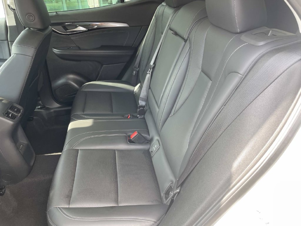 Used 2024 Buick Envision Preferred AWD/4WD image 11