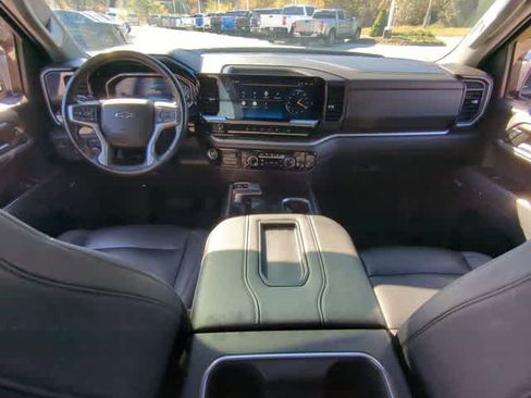 Certified 2022 Chevrolet Silverado 1500 RST image 19