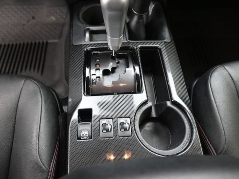 Used 2024 Toyota 4Runner TRD Off-Road Premium w/ Moonroof Package AWD/4WD image 10