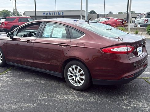Used 2015 Ford Fusion S FWD image 7