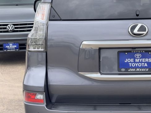 Used 2023 Lexus GX 460 Premium w/ Premium Package AWD/4WD image 10