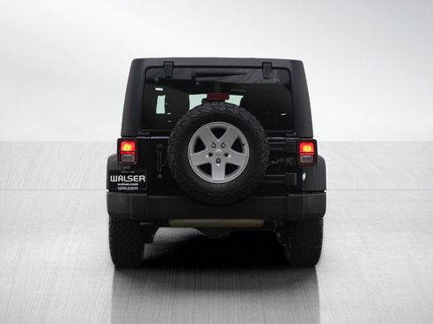 Used 2018 Jeep Wrangler Unlimited Sport S image 5